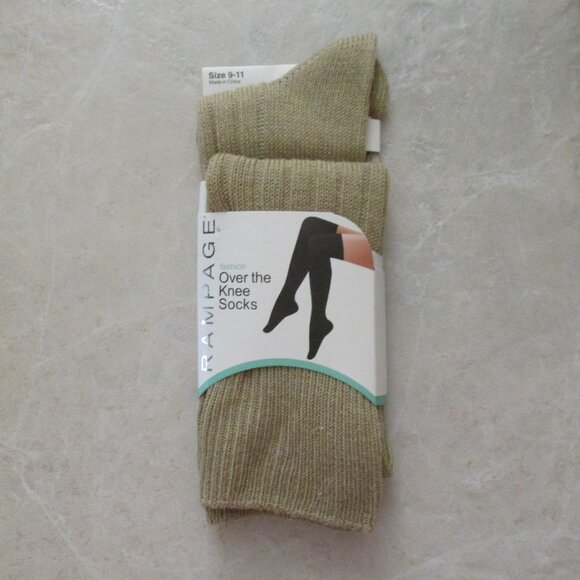 RAMPAGE FASHION SOCKS WOMEN'S SIZE 9 - 11 OVER THE KNEE HIGH BOOT TAN RIBBED NEW - Picture 1 of 2